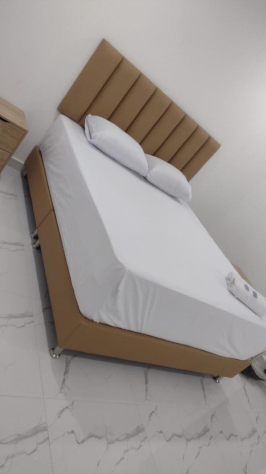 Hotel Brisas Меделин Екстериор снимка